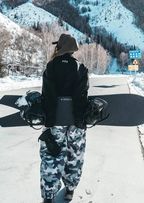 Awka Defender Camo Baggy Ski Snowboard Pants