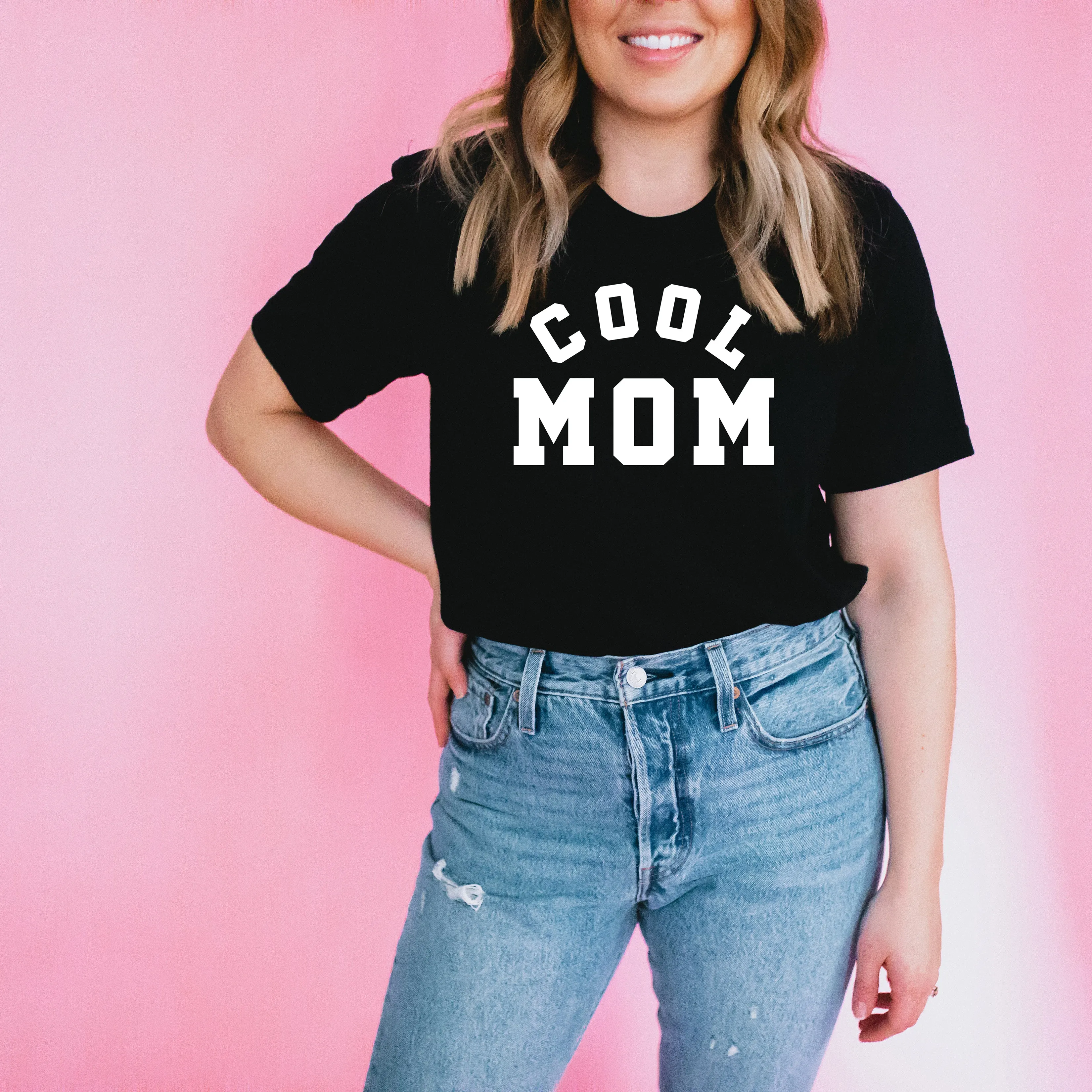 COOL MOM - Unisex Tee