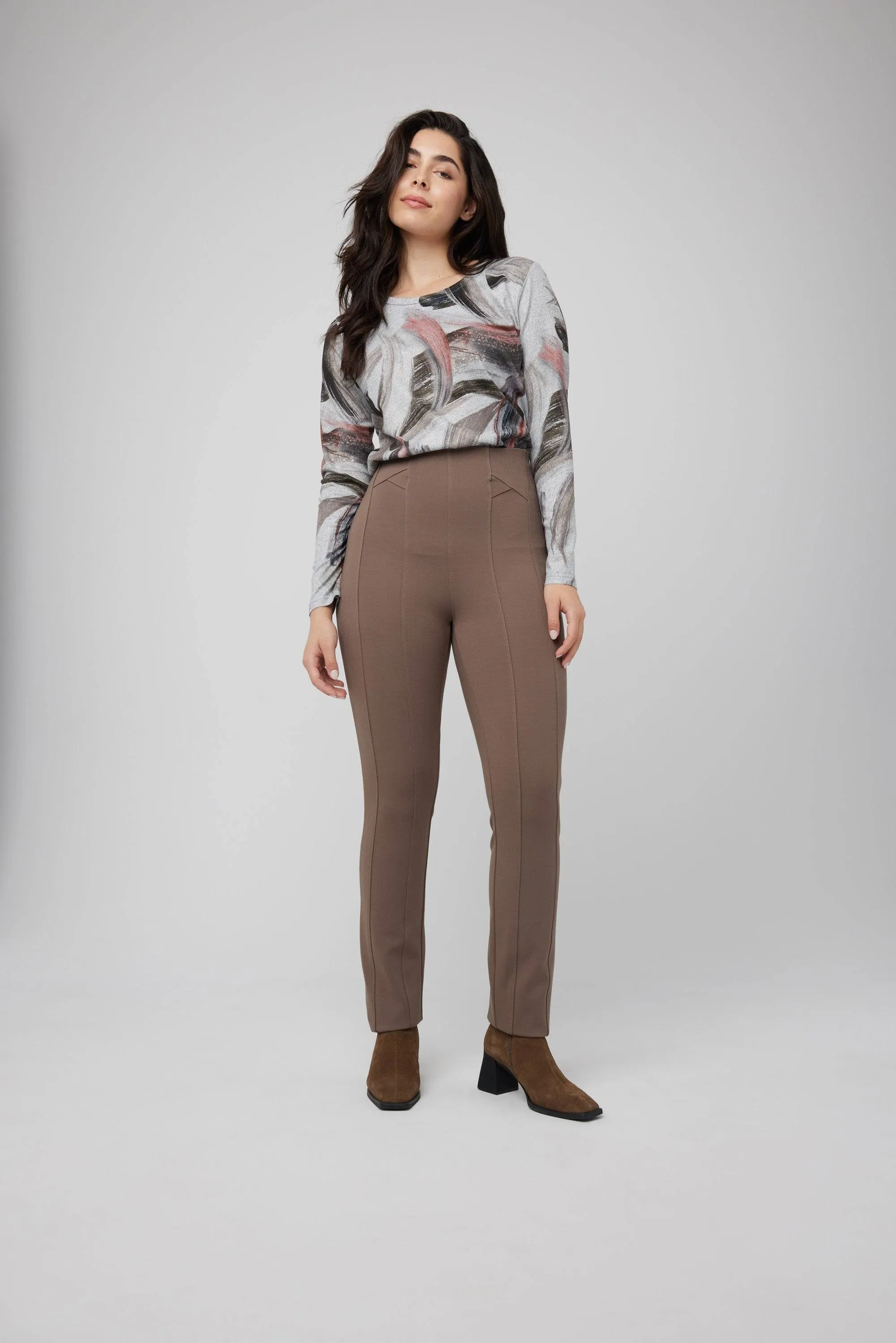 Front Seam Slim Pull On Pant