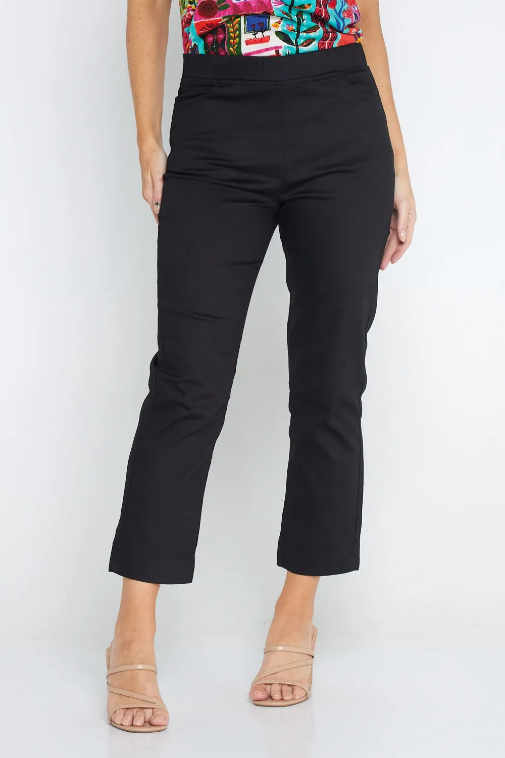 Kayla Pull On 7/8 Stretch Pants - Black