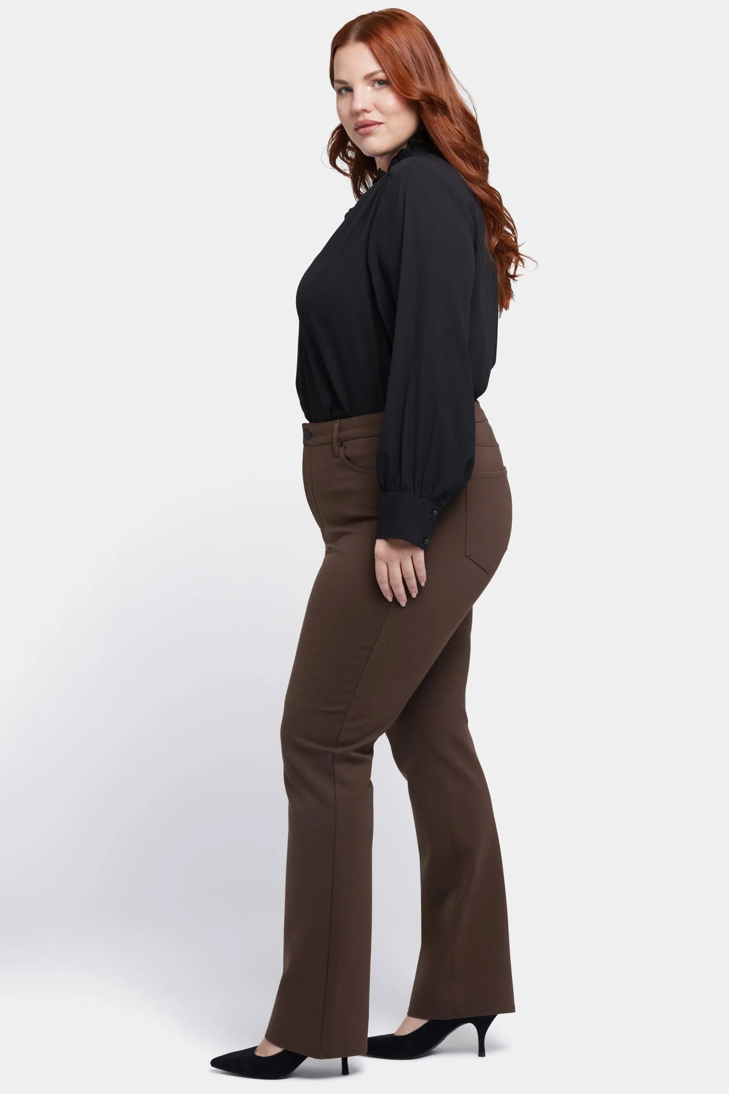 Marilyn Straight Pants In Plus Size - Coffee Bean